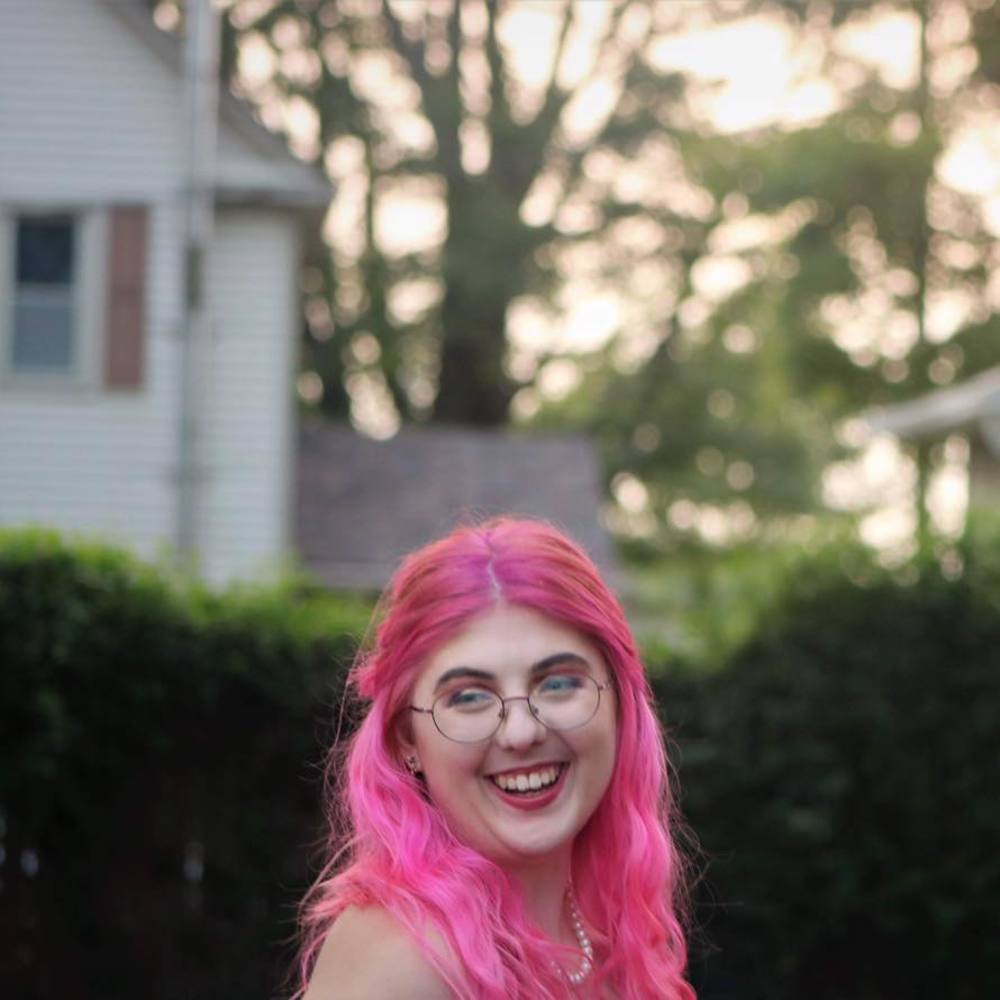 Meet your Posher, Corinne